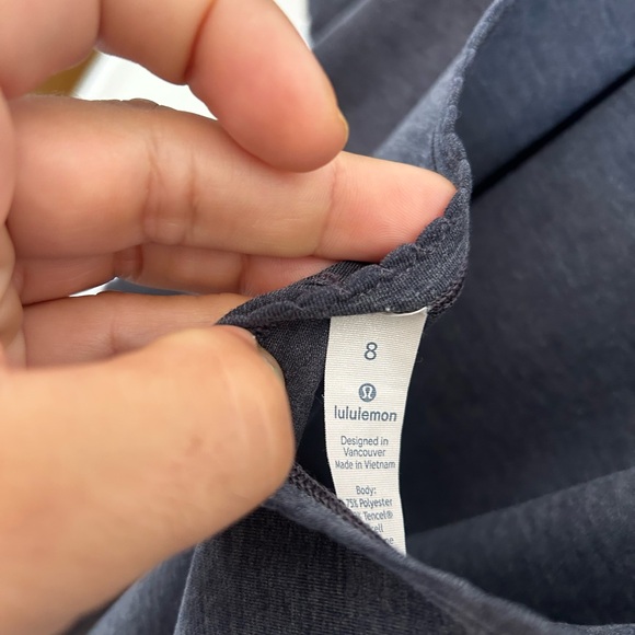 New Lululemon Top Tank / Gray / Size 8 - Picture 6 of 6